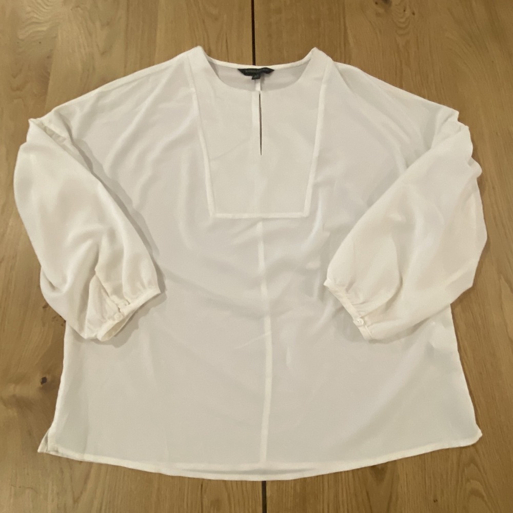 Banana Republic peasant-style blouse‎ Women's M Petite Ivory gathered sleeves